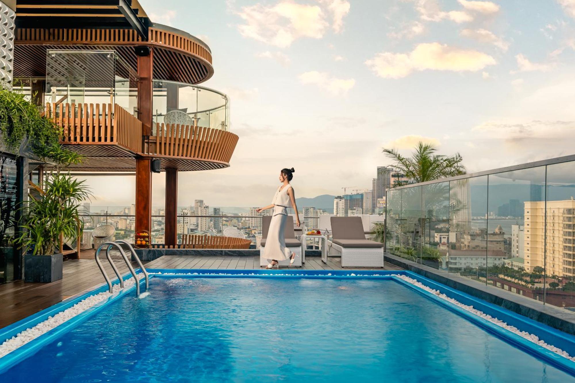 Mercy Emerald Hotel Da Nang